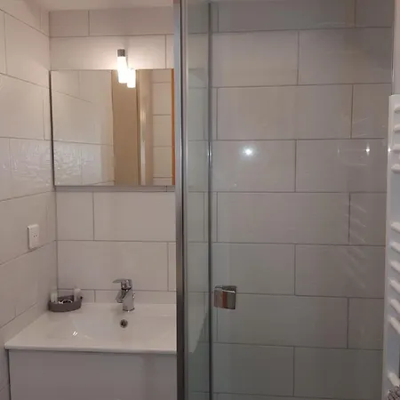 Apartament Cosy Avec Vue Sur Le A Les Memises 35m² *